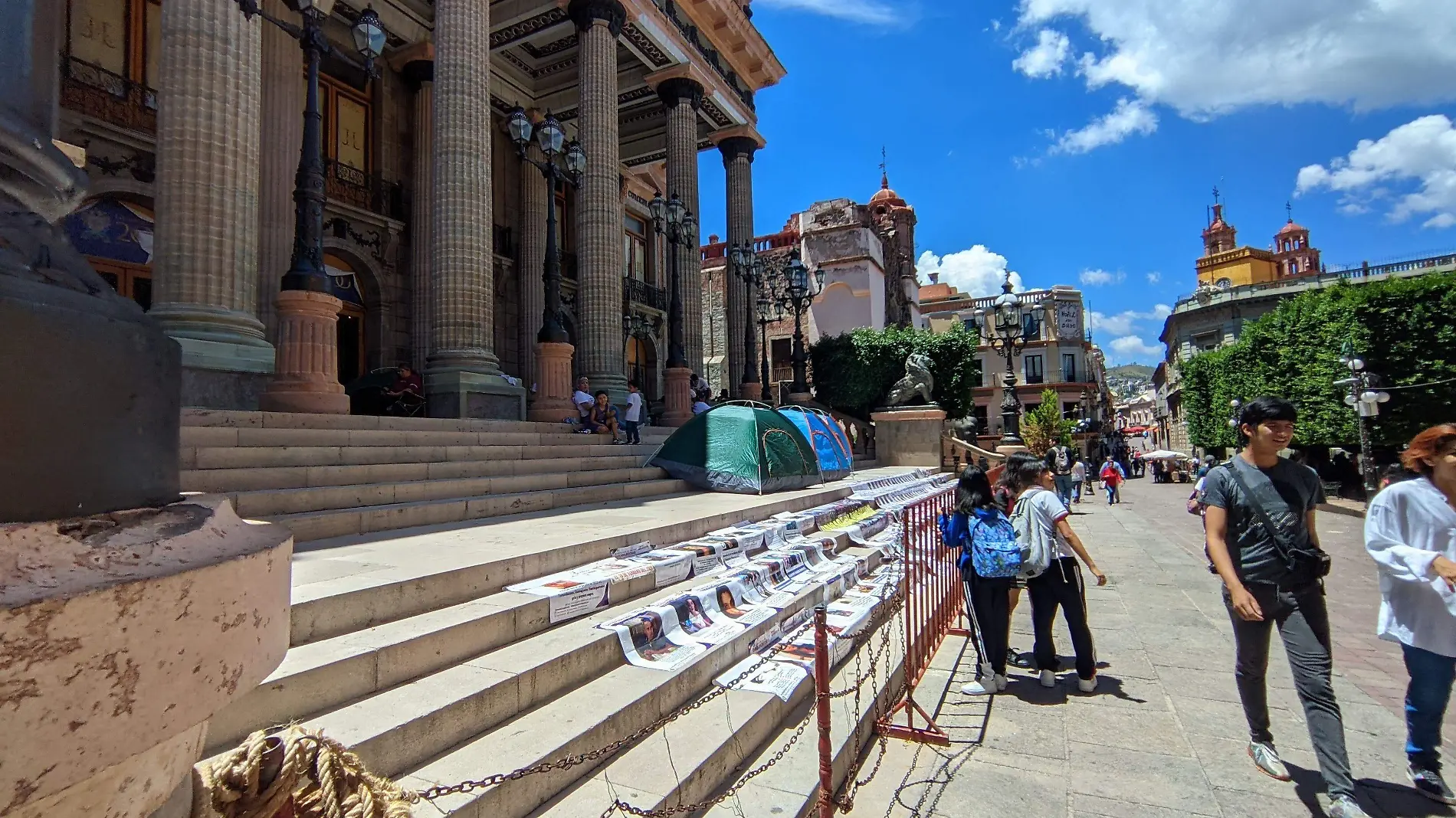 SE ESPERAN 100MDP EN DERRAMA ECONÓMICA POR SEMANA SANTA (1)